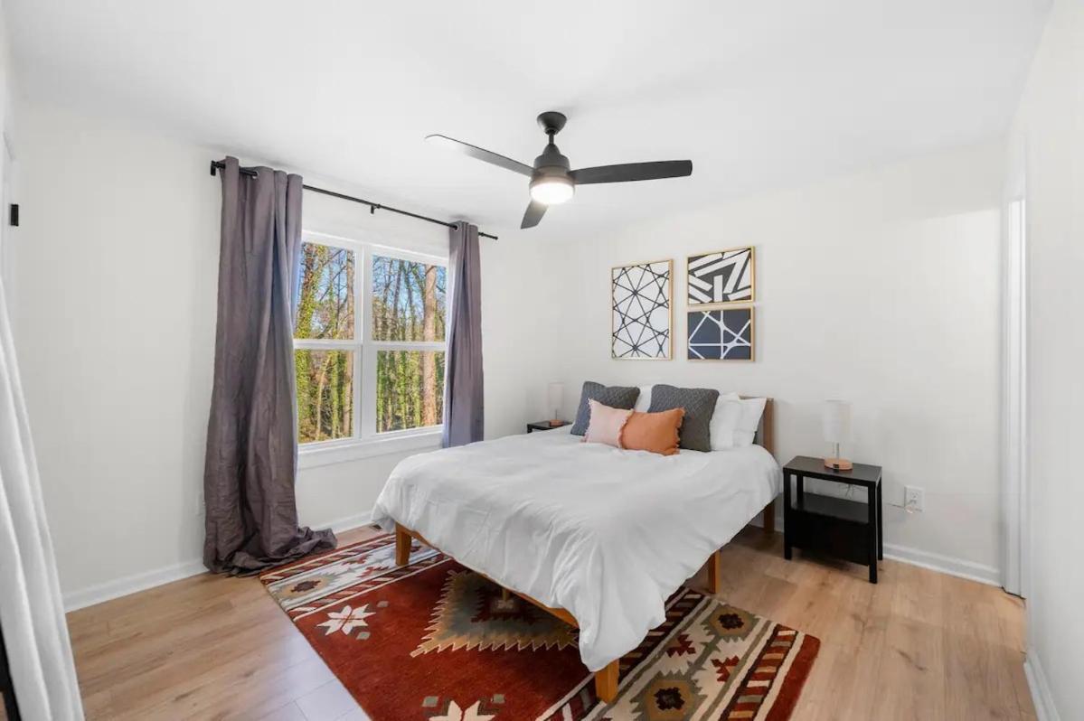 Outdoor Projector, Arcade, Fire Pit, 2 Car Garage, 2 Living Rooms Snellville Εξωτερικό φωτογραφία